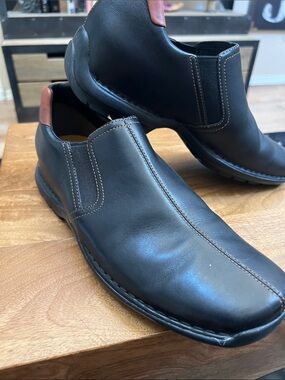 Cole Haan Black Leather Slip-On Casual Shoes NWOT size Men’s 8 1/2